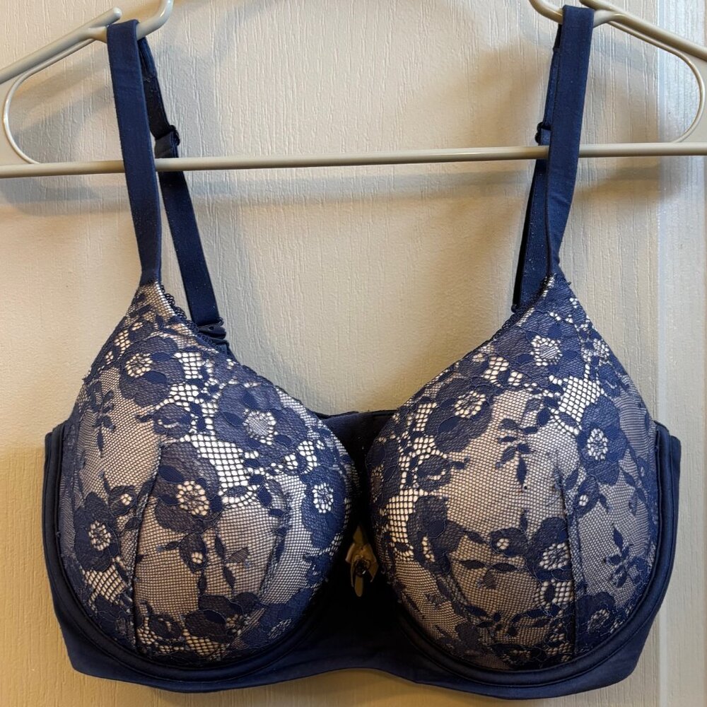 Victoria's Secret 34DDD Lace Push Up Bra